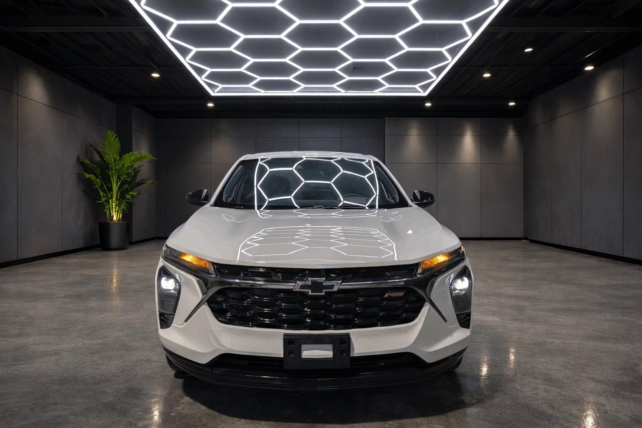 2024 Chevrolet Trax FWD 4dr 1RS Photo
