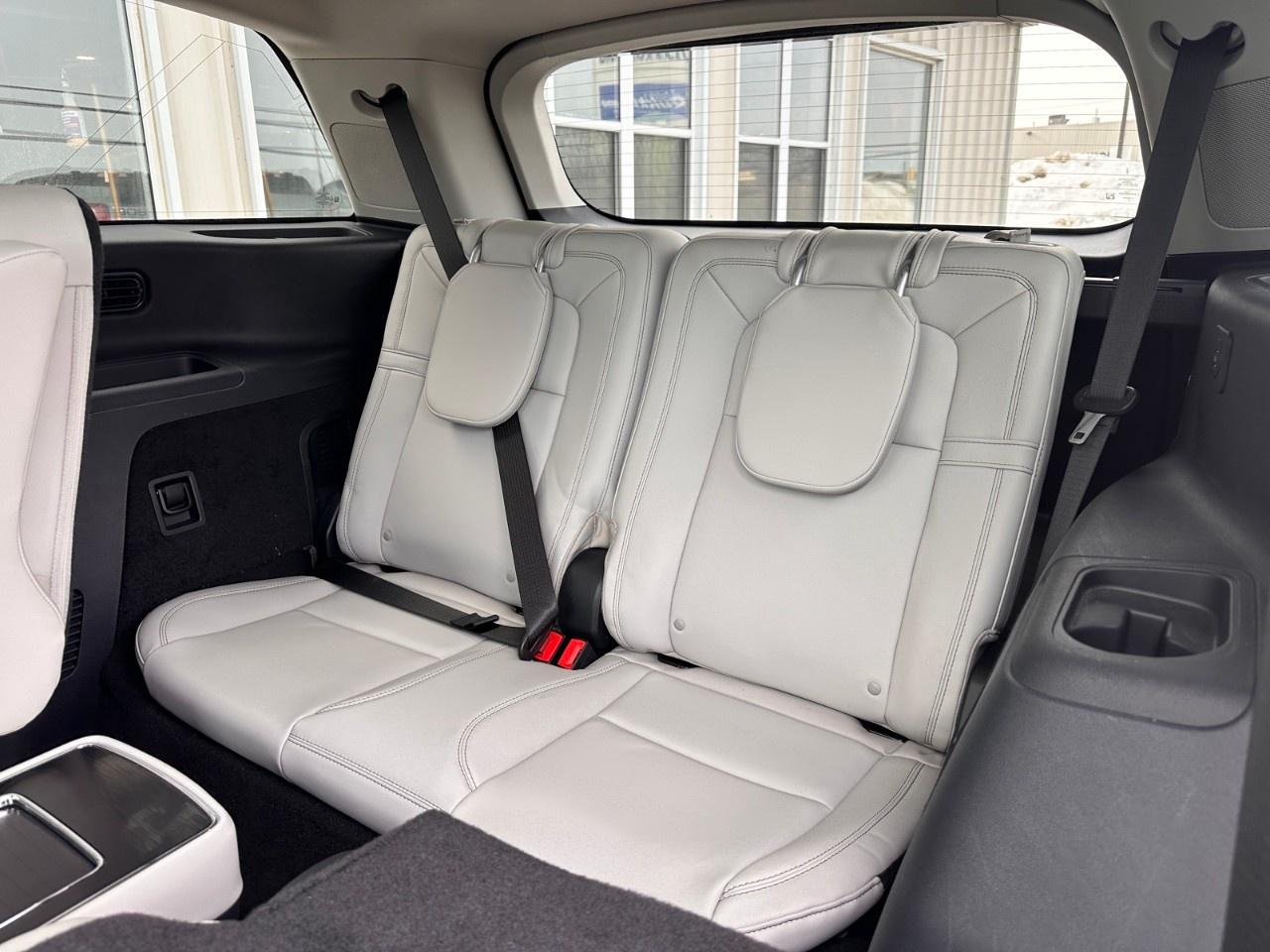 2025 Lincoln Aviator Reserve AWD Photo