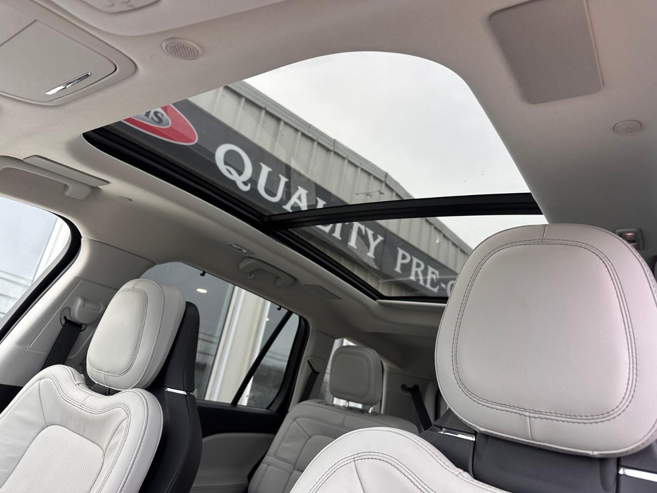 2025 Lincoln Aviator Reserve AWD Photo