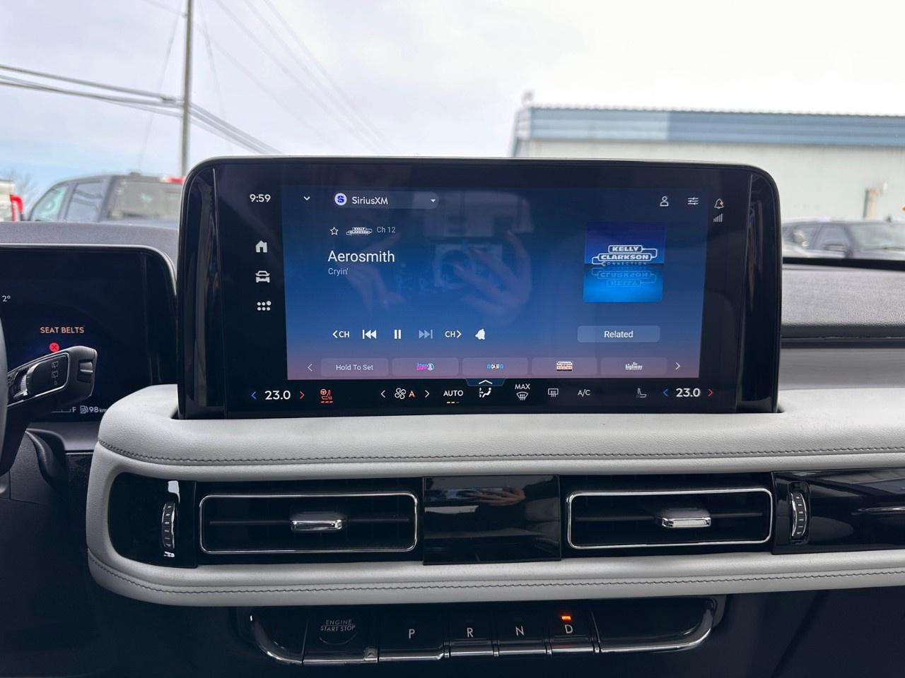 2025 Lincoln Aviator Reserve AWD Photo