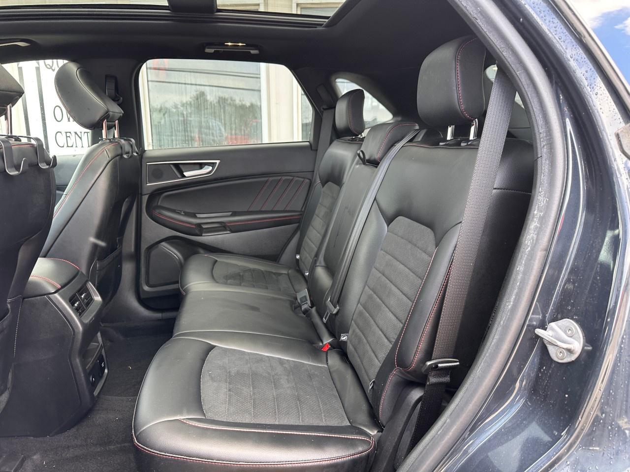 2022 Ford Edge ST Line AWD Photo