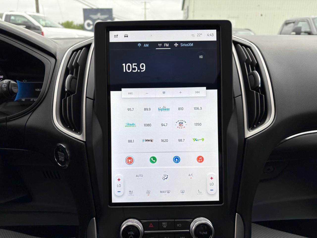 2022 Ford Edge ST Line AWD Photo