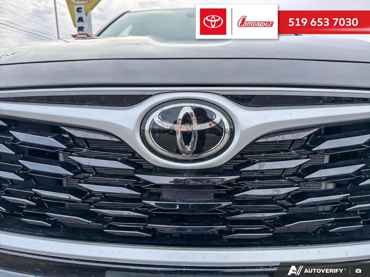 2023 Toyota Highlander LE Photo