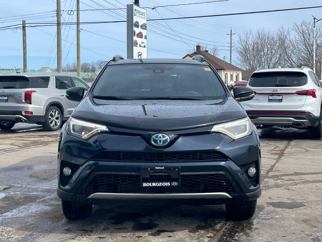 2018 Toyota RAV4 AWD Hybrid SE Photo