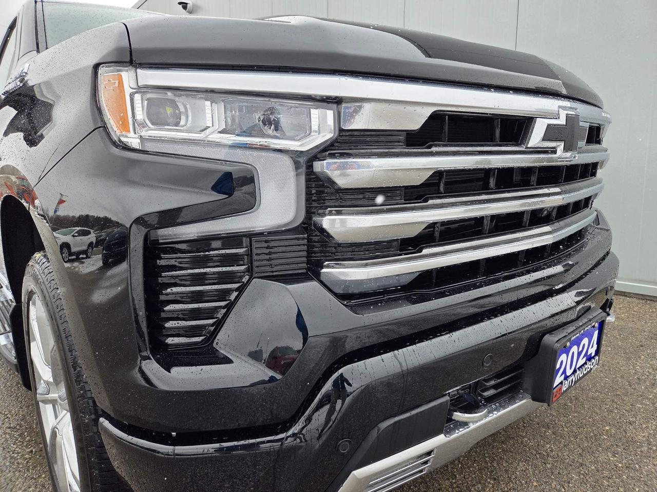 2024 Chevrolet Silverado 1500 High Country One Owner | Sunroof | Tech Package | 22" Wheels Photo