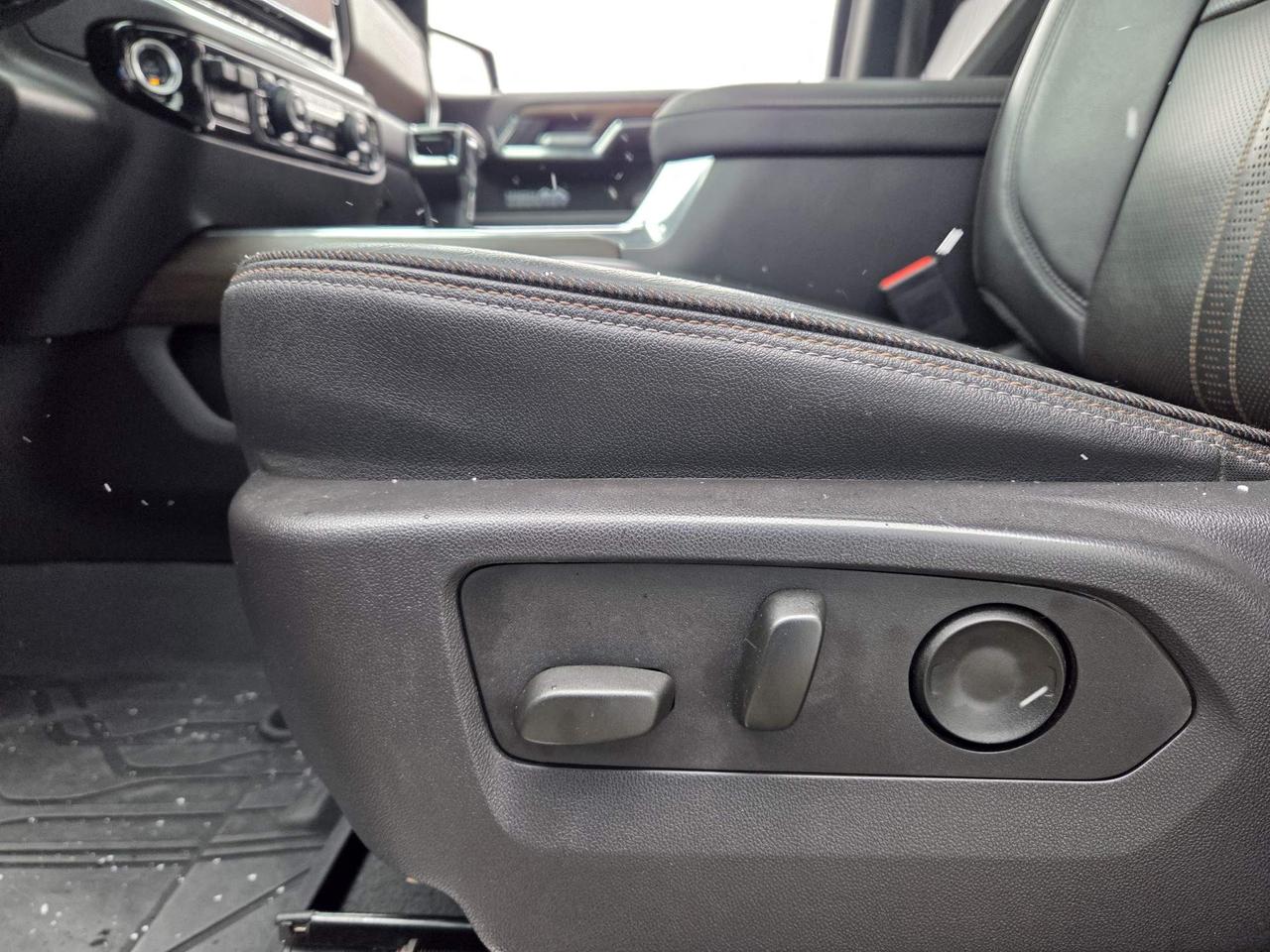 2024 Chevrolet Silverado 1500 High Country One Owner | Sunroof | Tech Package | 22" Wheels Photo