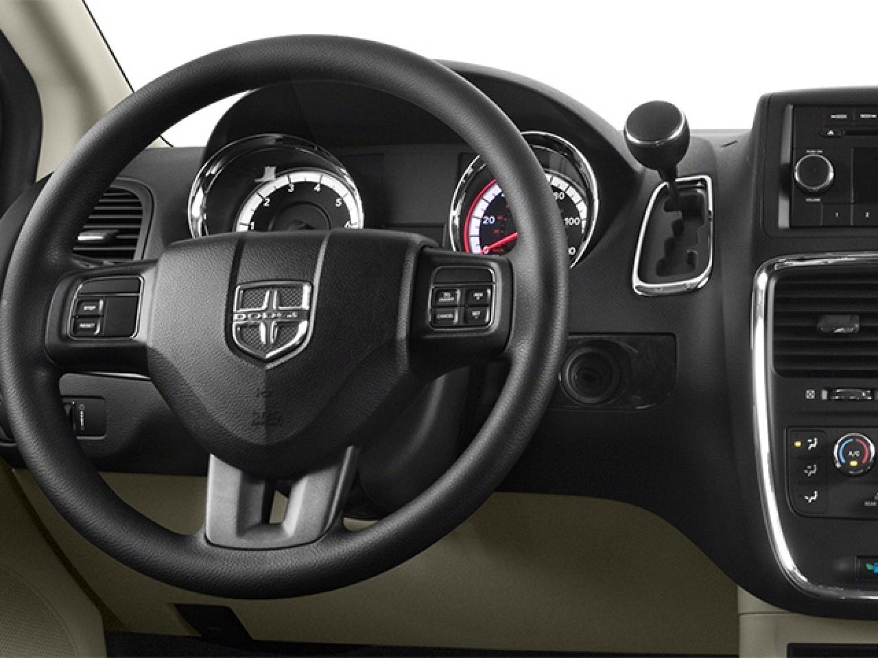 2014 Dodge Grand Caravan SXT 4dr Wgn Photo3