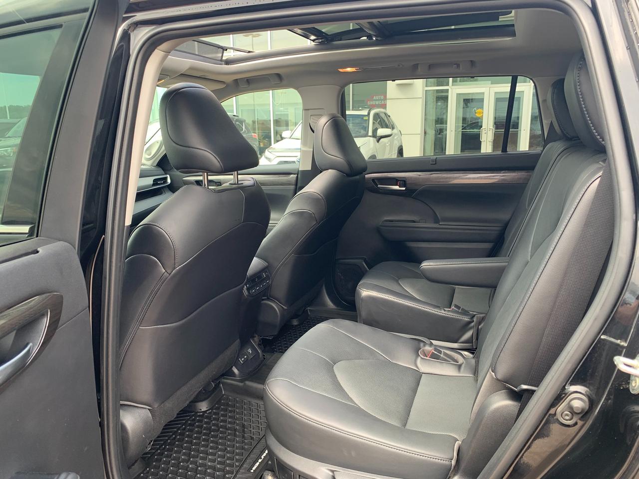 2023 Toyota Highlander Hybrid Platinum Photo