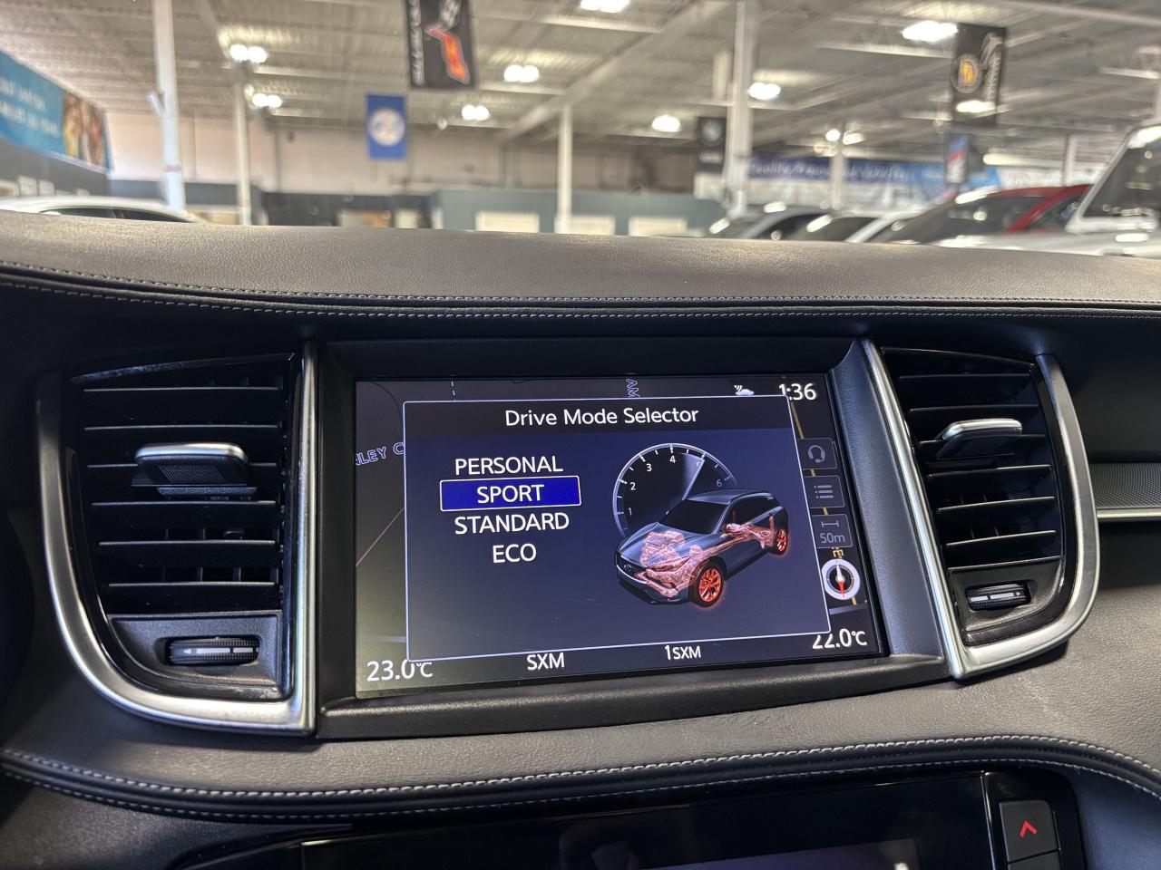 2019 Infiniti QX50 Essential AWD|NAV|BOSE|HUD|PANOROOF|LEATHER|360CAM Photo