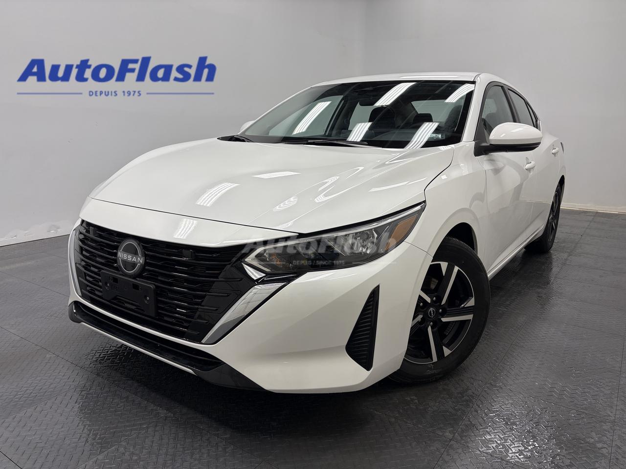 +Apple Carplay 
+Android Auto 
+Bluetooth 
+Cam&eacute;ra de recul / Backup camera 
+Commandes de radio au volant / Steering wheel audio controls 
+D&eacute;marrage &agrave; bouton / Push button start 
+R&eacute;gulateur de vitesse  / Cruise control 
+R&eacute;gulateur de vitesse adaptatif / Adaptive cruise control 
+Si&egrave;ges chauffants / Heated seats 
+Syst&egrave;me dassistance stationnement / Park assist system 
+Un seul propri&eacute;taire / One owner
+Aucune r&eacute;clamation dassurance / No insurance claims
+V&eacute;rifi&eacute; par Carfax / Carfax verified
+Protection m&eacute;canique disponible / Mechanical protection available


Visitez notre page Google pour voir tous les commentaires positifs que nos clients nous laissent.
 
Financement rapide et facile, 1ere, 2e et 3e chances au cr&eacute;dit, approbation en 30 minutes, taux dacceptation tr&egrave;s &eacute;lev&eacute;. 

Essayez notre demande de cr&eacute;dit s&eacute;curis&eacute; en ligne, sans obligation! 

Nous sommes les sp&eacute;cialistes des autos, fourgonnettes, VUS, 4x4, et les camions l&eacute;gers jusqu&agrave; une tonne. 

*Seulement le nettoyage de base du v&eacute;hicule, fait par un sous-traitant, est inclus. Pour un perfectionnement de lesth&eacute;tique int&eacute;rieur/ext&eacute;rieur, dont une d&eacute;contamination de la peinture, des retouches de peinture, faites par nos experts en esth&eacute;tique, une somme de 249$ sera ajout&eacute;e &agrave; votre facture. Aussi disponible, loption dimmatriculer la voiture sur place, qui vous permet d&eacute;pargner du temps et le co&ucirc;t de 25$ du transit temporaire.

*AutoFlash se r&eacute;serve le droit de refuser un paiement en comptant. 

*************

Since 1975 AutoFlash has offered the best price-quality and excellent service. 

Visit our Google page to read all the nice things our clients have to say about us.

We have financing for all credit situations. 1st 2nd 3rd chance credit with an excellent approval rate!

Try our secured online credit application any time, with no obligation! 

We specialize in all brands, makes and models. Whether you need a car, truck, SUV or minivan, we can help you.

And if we dont have it, well find it for you!

*Only the basic cleaning of the vehicle, done by a subcontractor, is included in the advertised price. For a complete interior/exterior detailing, done by our esthetic specialists, which includes a complete paint decontamination and paint touch-ups if needed, an amount of 249$ will be added to your invoice. Also available, in-house licensing, which allows you to save the $25 for a temporary Transit.

*AutoFlash reserves the right to refuse a cash payment