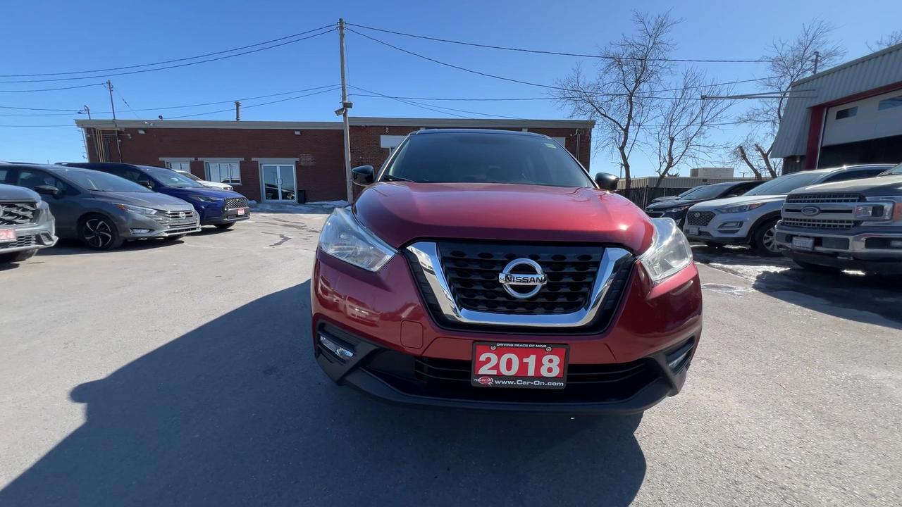 2018 Nissan Kicks SV | HTD SEATS | CARPLAY | 17IN ALLOYS | REAR CAM Photo2
