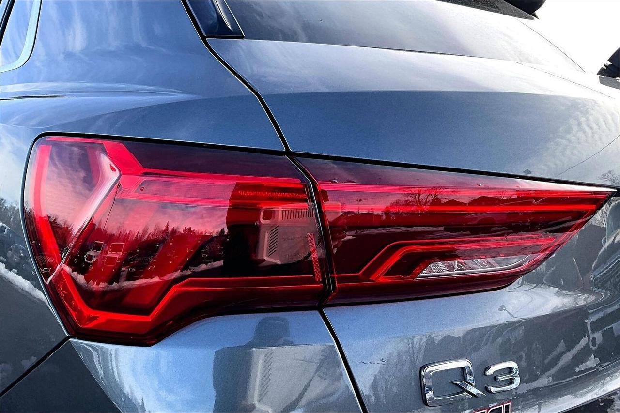 2020 Audi Q3 Progressiv S Line Sport | Panoroof | AWD Photo
