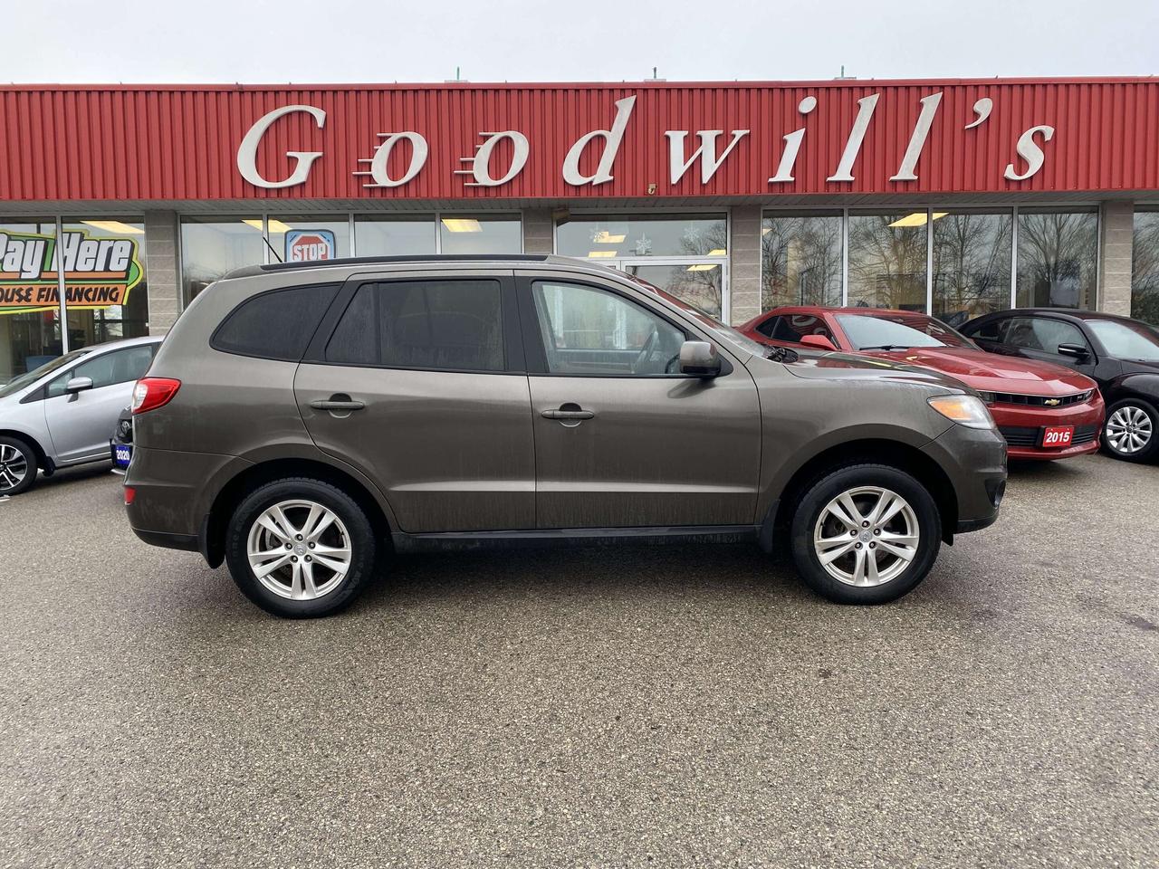 2012 Hyundai Santa Fe AS IS, NO SAFETY INSPECTION