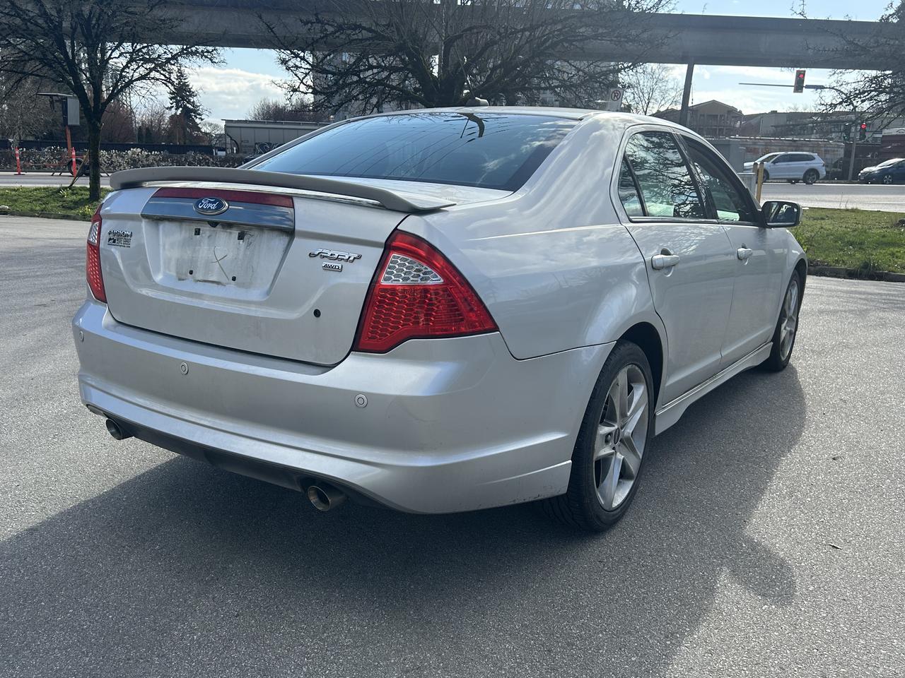 2012 Ford Fusion 4dr Sdn SPORT AWD - Photo #5
