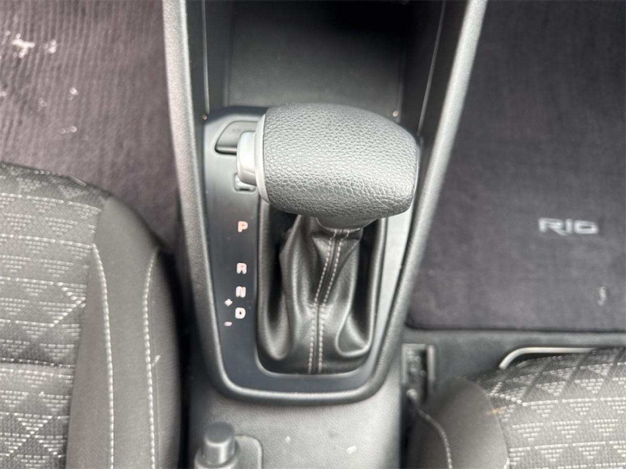 2022 Kia Rio 5-Door LX+  Heated Seats - Low Mileage Photo