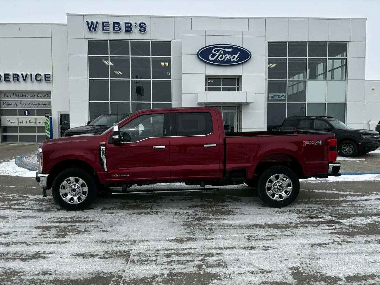 2026 Ford F-350 Super Duty SRW LARIAT 4WD CREW CAB 6.75' BOX Photo1