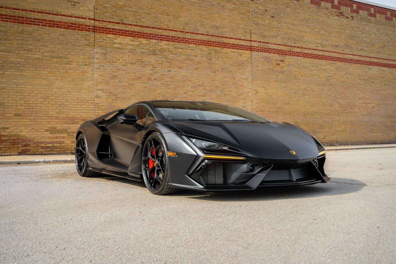 2024 Lamborghini Revuelto HPEV Photo