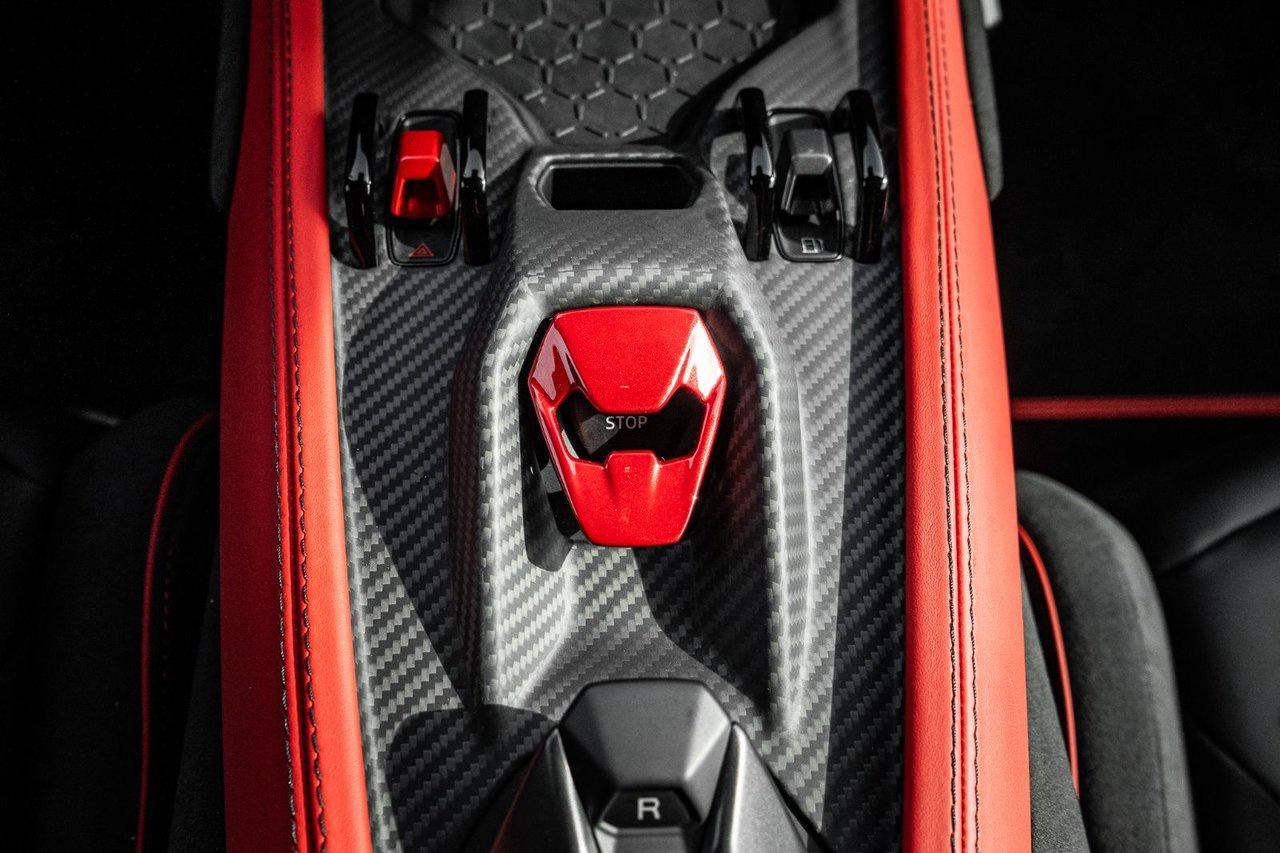 2024 Lamborghini Revuelto HPEV Photo