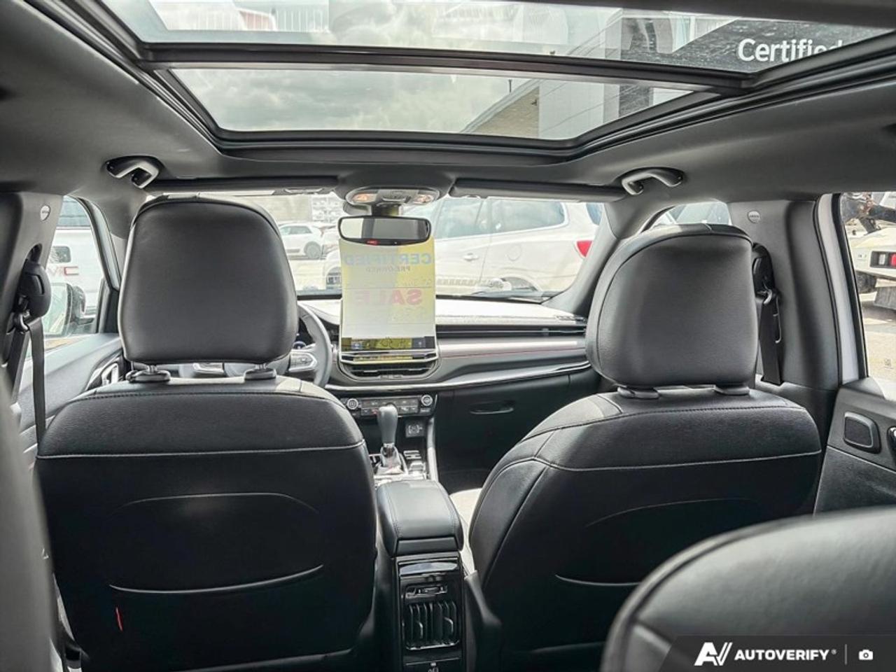 2024 Jeep Compass Trailhawk  TRAILHAWK, AWD, SUNROOF Photo