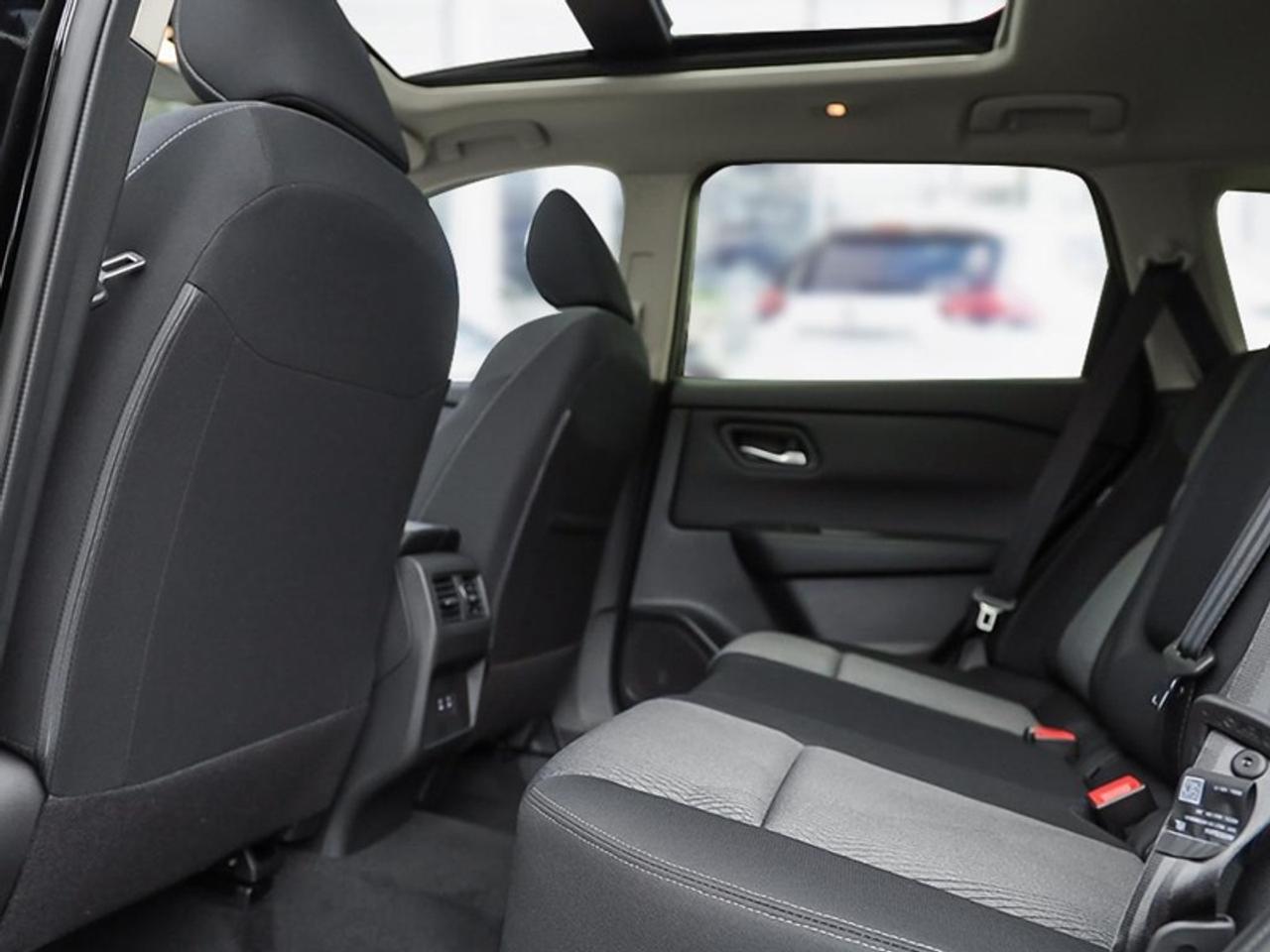 2026 Nissan Rogue SV Moonroof  - Sunroof -  Power Liftgate Photo