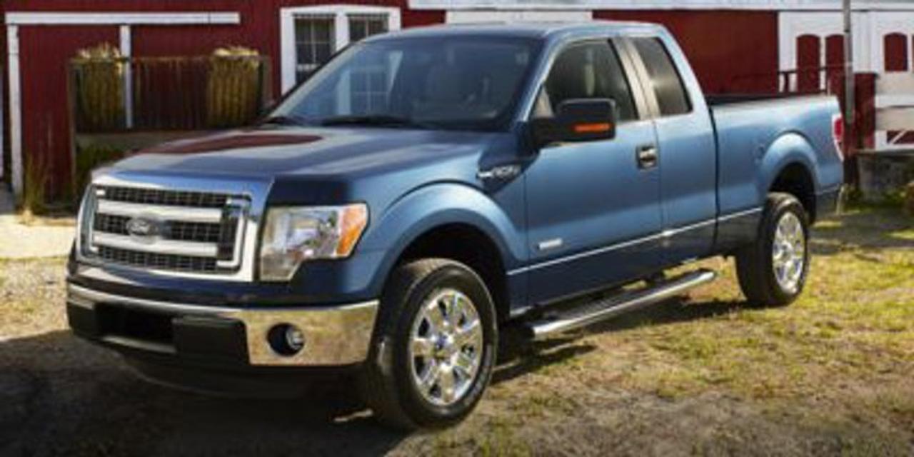 Come see this 2014 Ford F-150 XL/STX/XLT. Its Automatic transmission and Regular Unleaded V-6 3.7 L/228 engine will keep you going. This Ford F-150 features the following options: Wireless Phone Connectivity, Wheels: 17 Machined Aluminum w/Painted Accents, Wheels w/Chrome Hub Covers, Variable Intermittent Wipers, Urethane Gear Shifter Material, Transmission: Electronic 6-Speed Automatic -inc: tow/haul mode, Transmission w/Driver Selectable Mode and Oil Cooler, Trailer Wiring Harness, Towing Equipment -inc: Trailer Sway Control, and Tires: P235/75Rx17 BSW A/T. See it for yourself at Capital Ford Lincoln Winnipeg, 555 Empress St, Winnipeg, MB R3G3H1.