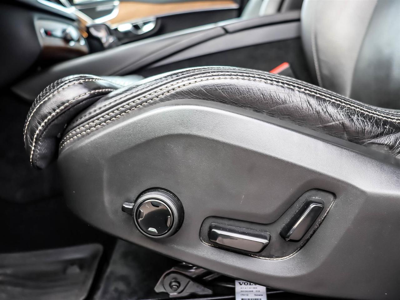 2017 Volvo XC90 T6 Inscription Photo