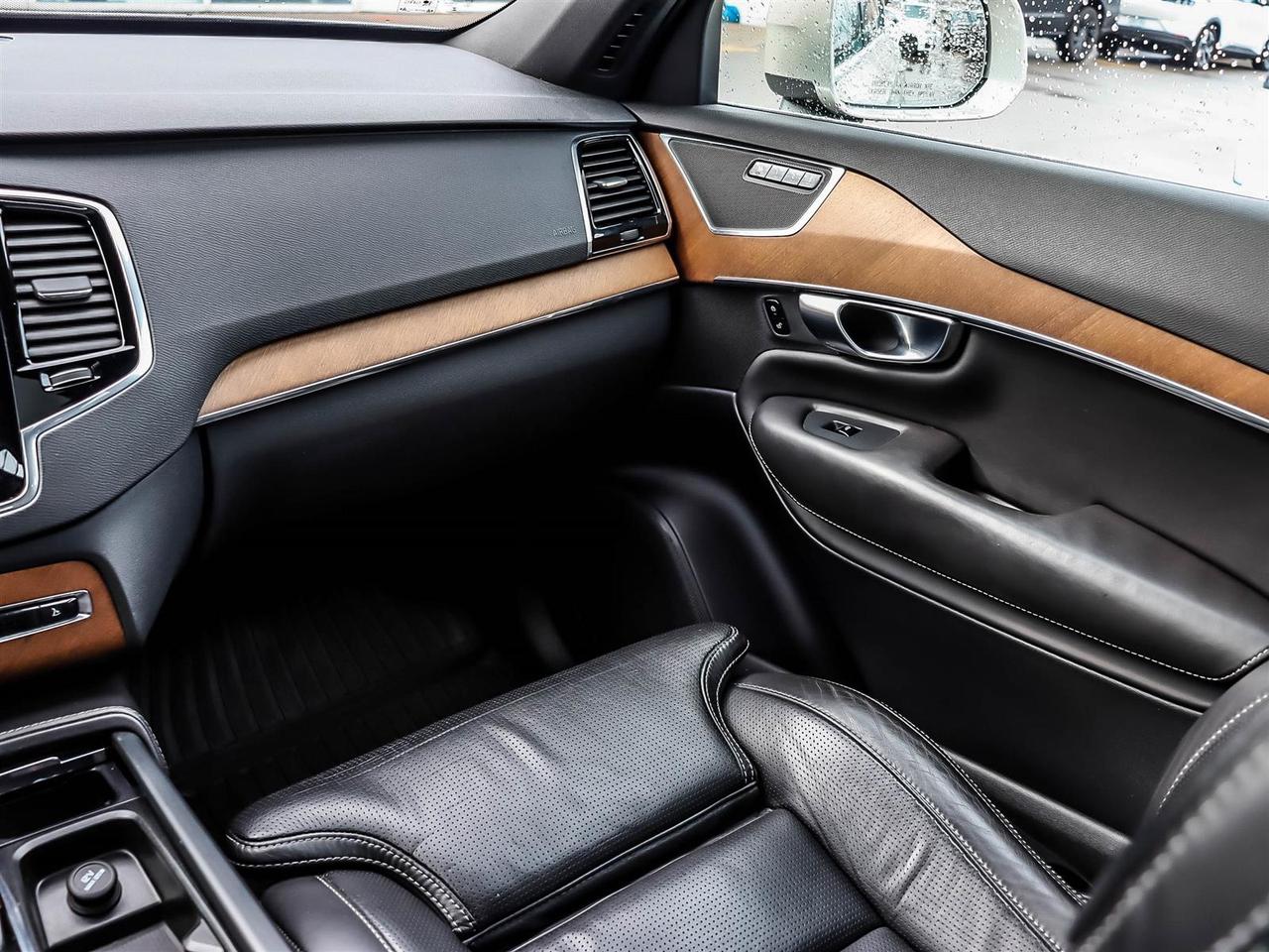 2017 Volvo XC90 T6 Inscription Photo