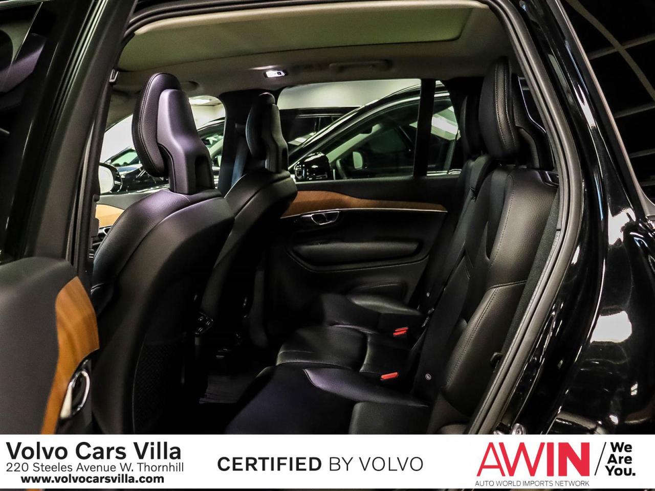 2022 Volvo XC90 T6 AWD Momentum (7-Seat) Photo
