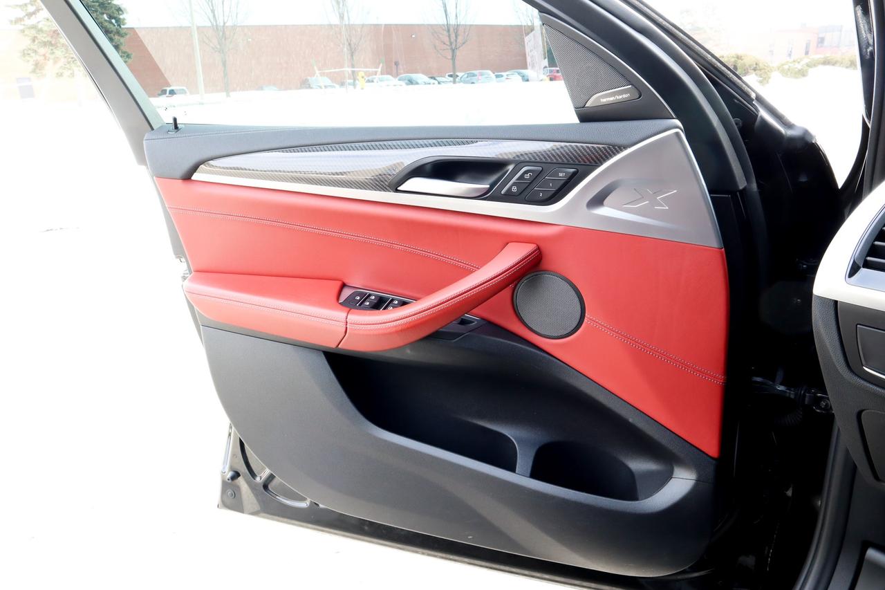 2020 BMW X4 M  Photo