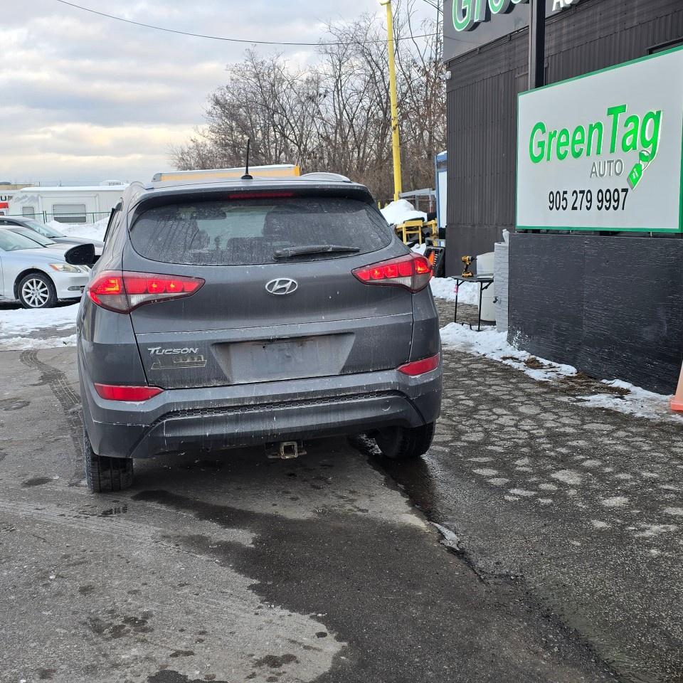 2016 Hyundai Tucson FWD 4dr 2.0L Premium Photo