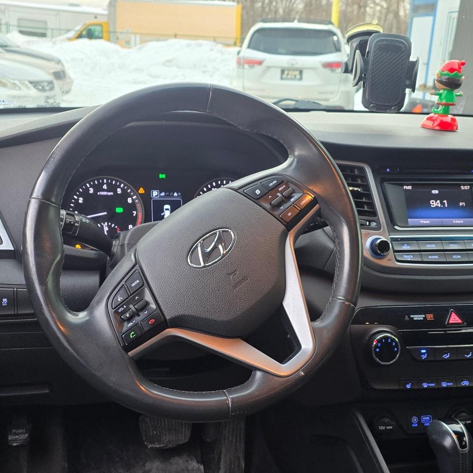 2016 Hyundai Tucson FWD 4dr 2.0L Premium Photo