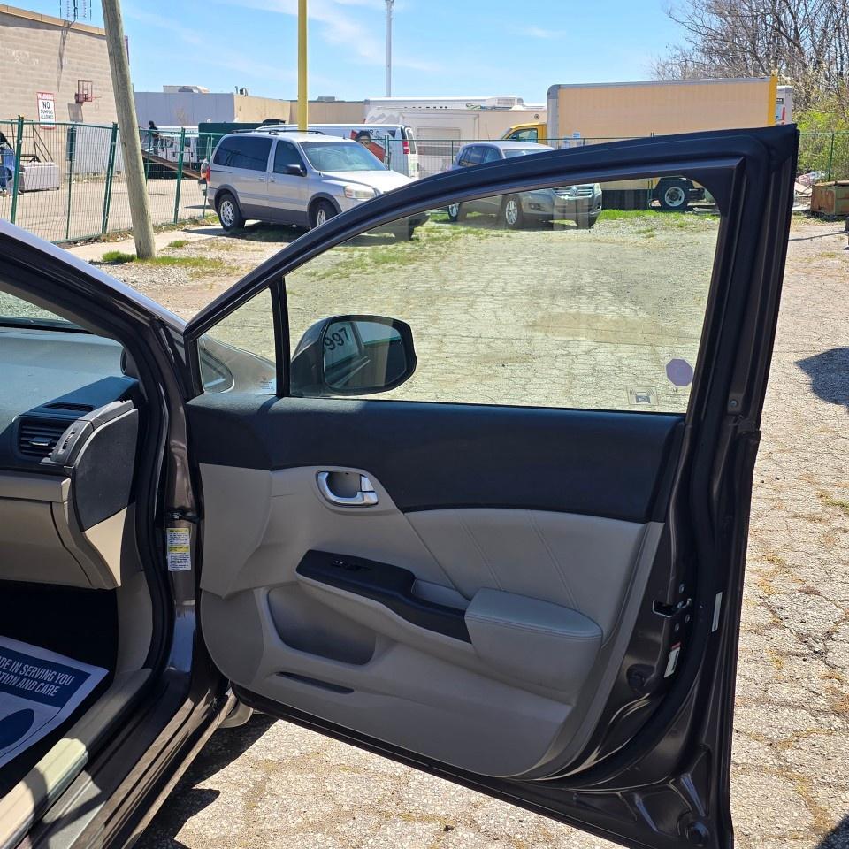 2012 Honda Civic Sdn EX-L Automatic Photo