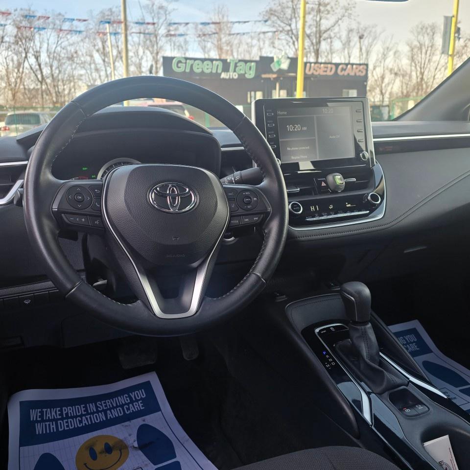 2020 Toyota Corolla SE CVT Photo