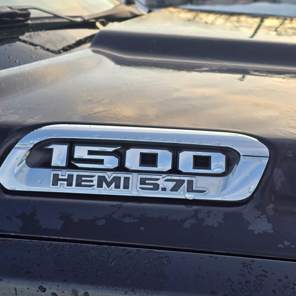 2019 RAM 1500 Limited 4x4 Crew Cab 6'4" Box Photo