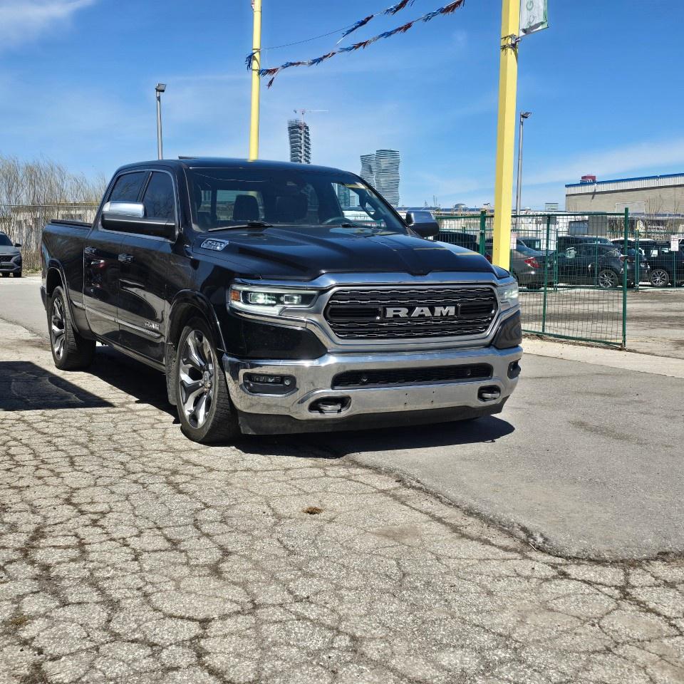 2019 RAM 1500 Limited 4x4 Crew Cab 6'4" Box Photo4