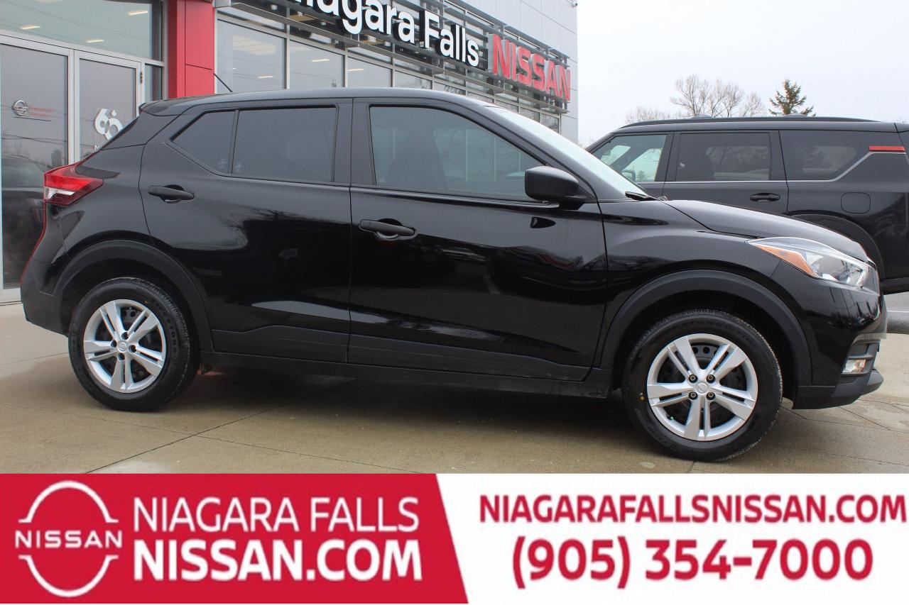 2019 Nissan Kicks 1-owner, Low kilo, Dealer Serviced Photo