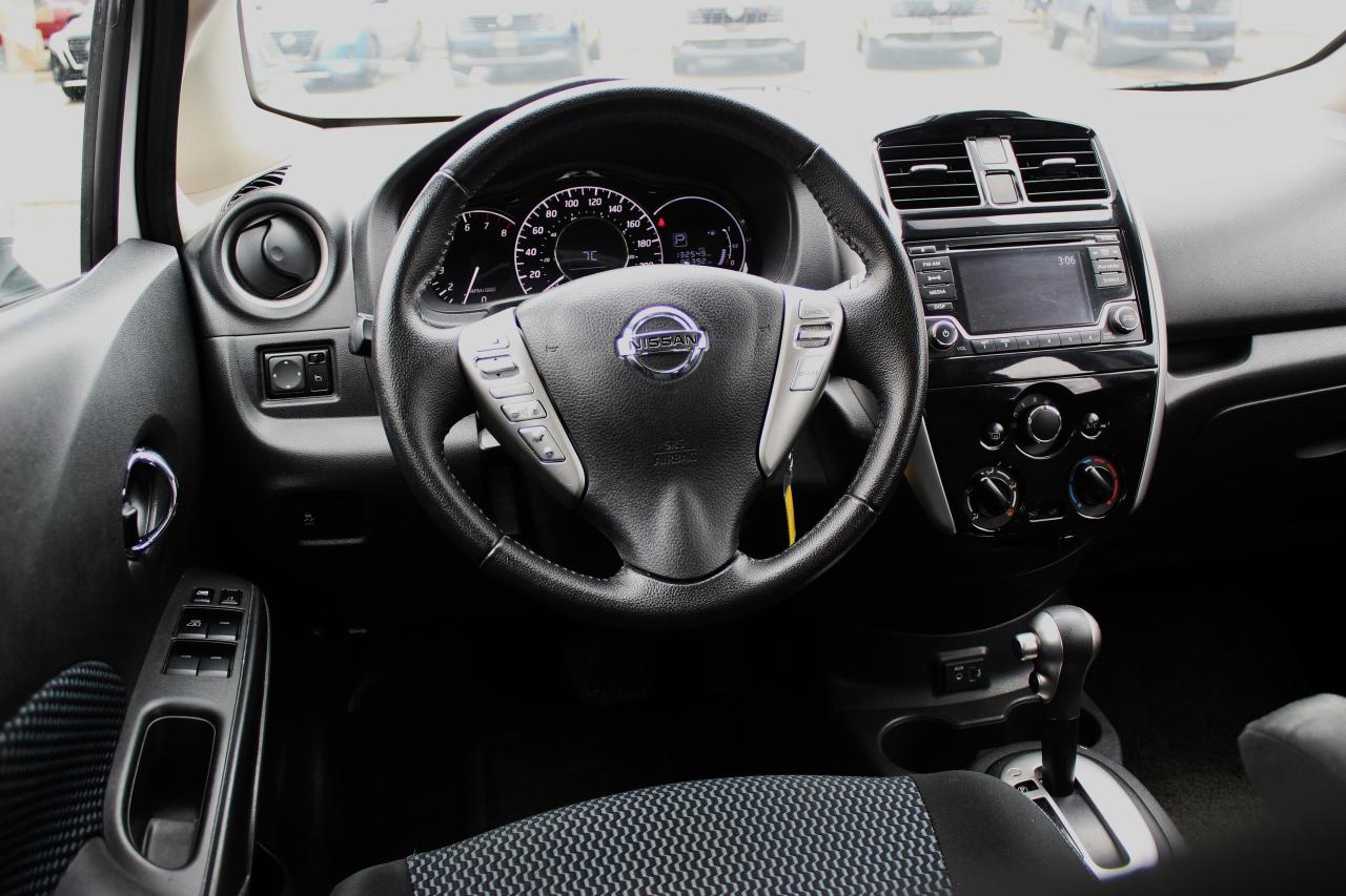 2018 Nissan Versa Note 1-owner, Full Service History Photo