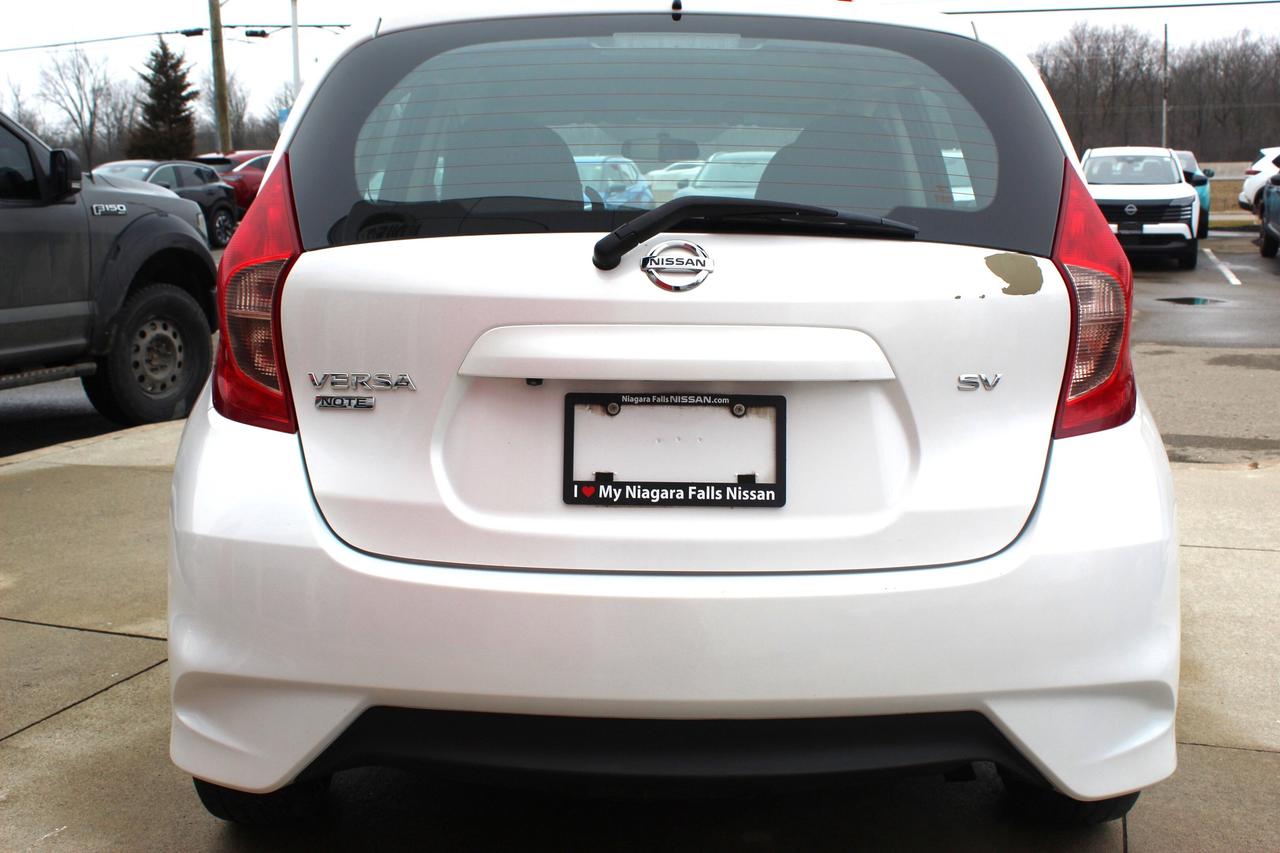 2018 Nissan Versa Note 1-owner, Full Service History Photo3