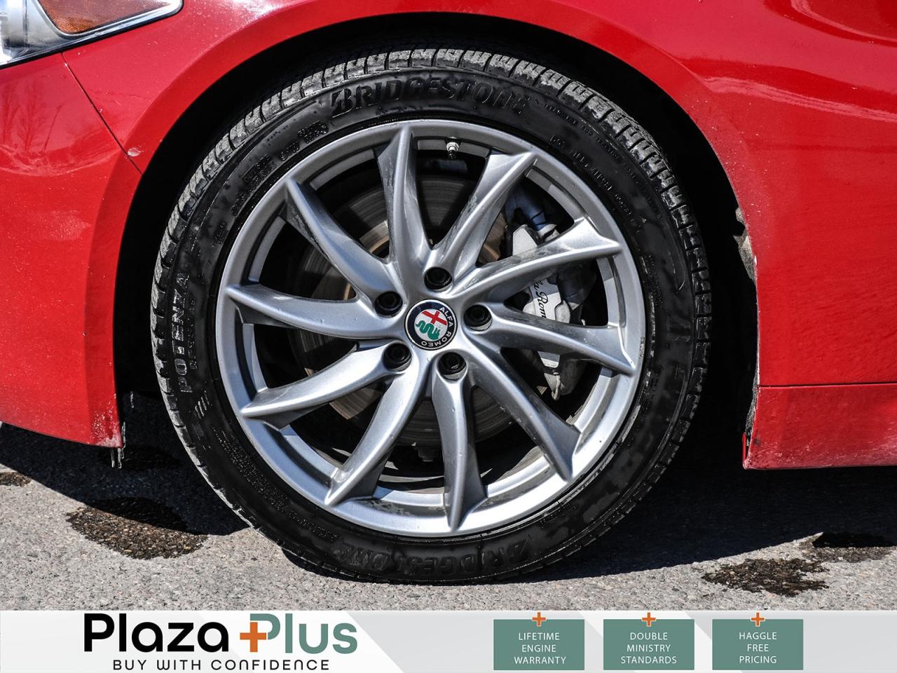 2017 Alfa Romeo Giulia Q4 Clean CarFax Report   All Wheel Drive   Certifi Photo