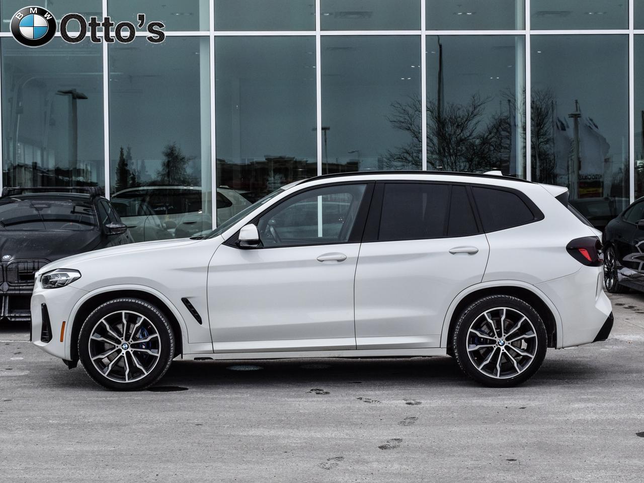 2023 BMW X3 xDrive30i M Sport Package Premium Package Essentia Photo3