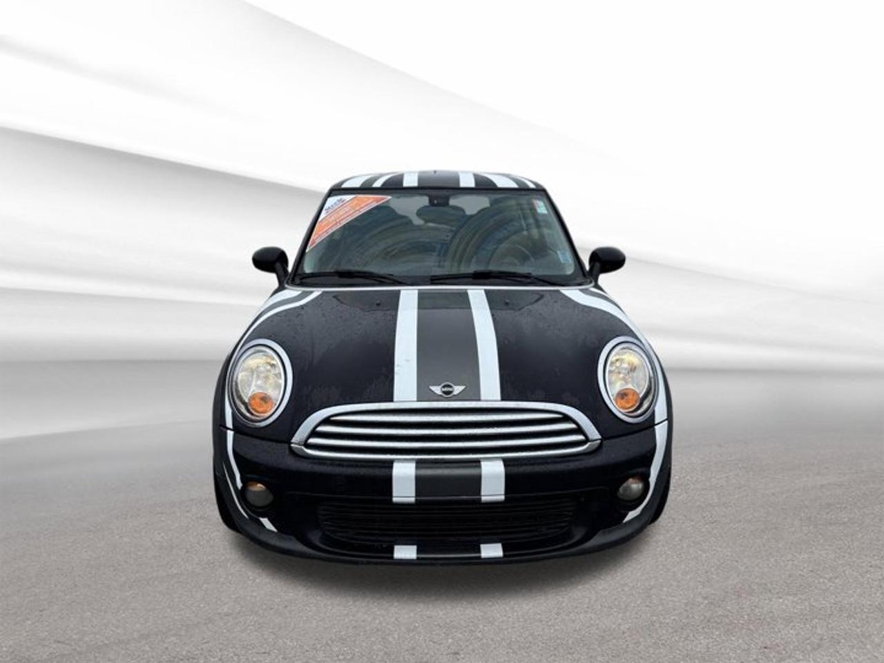 13686140