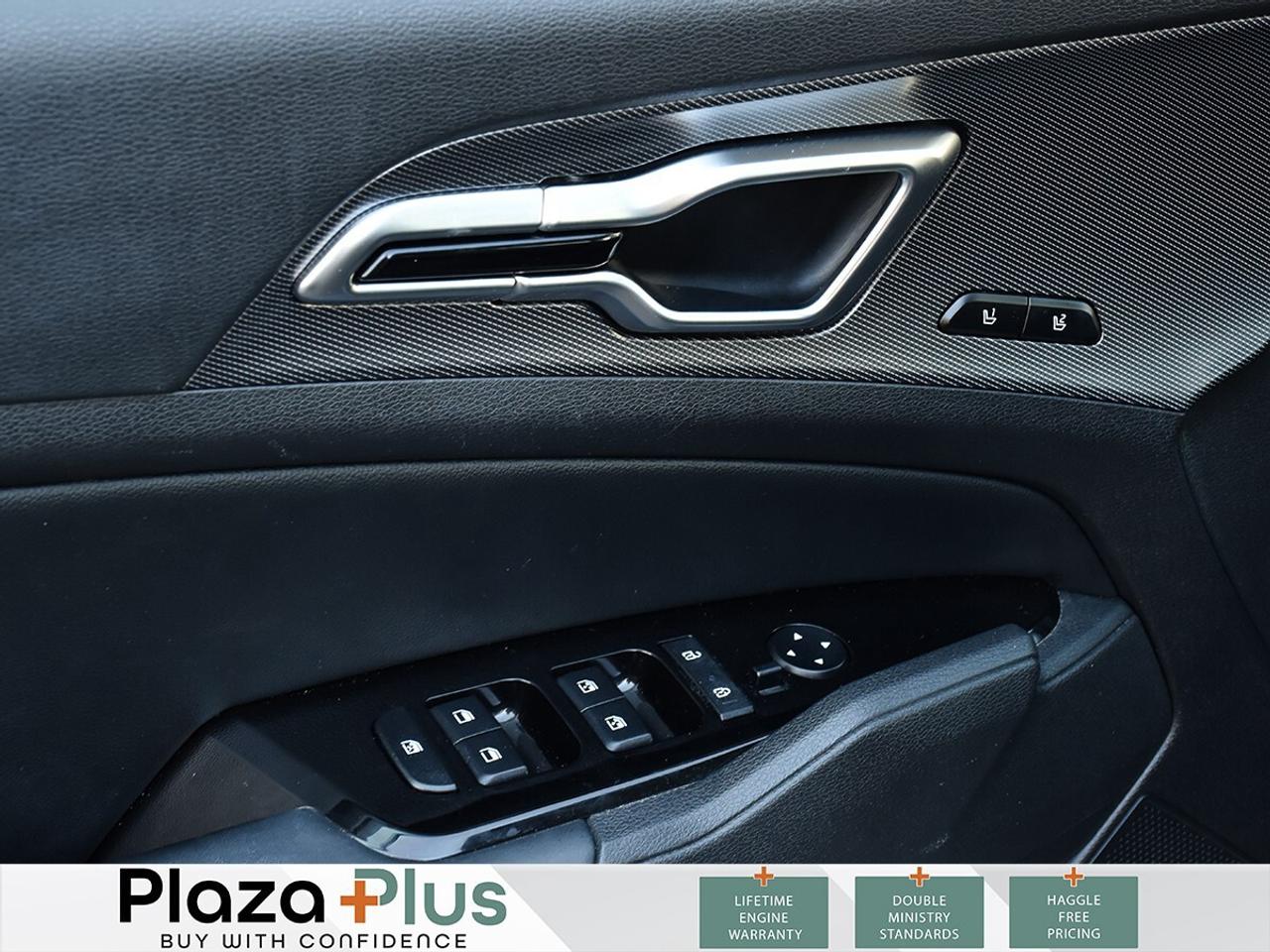 2023 Kia Sportage EX Premium Photo