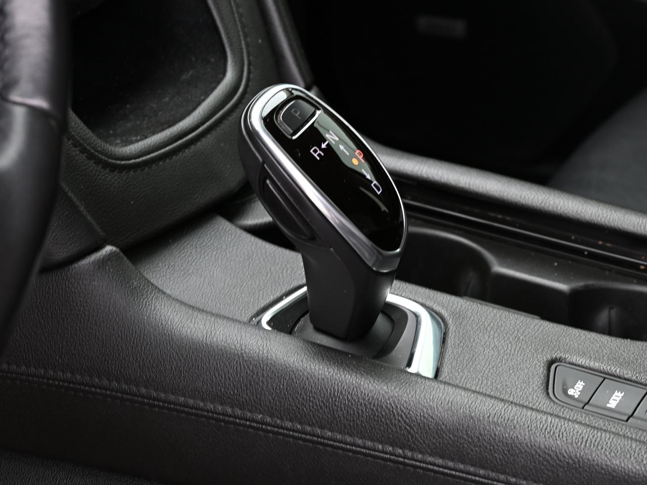 2018 Cadillac XT5 Luxury AWD Photo