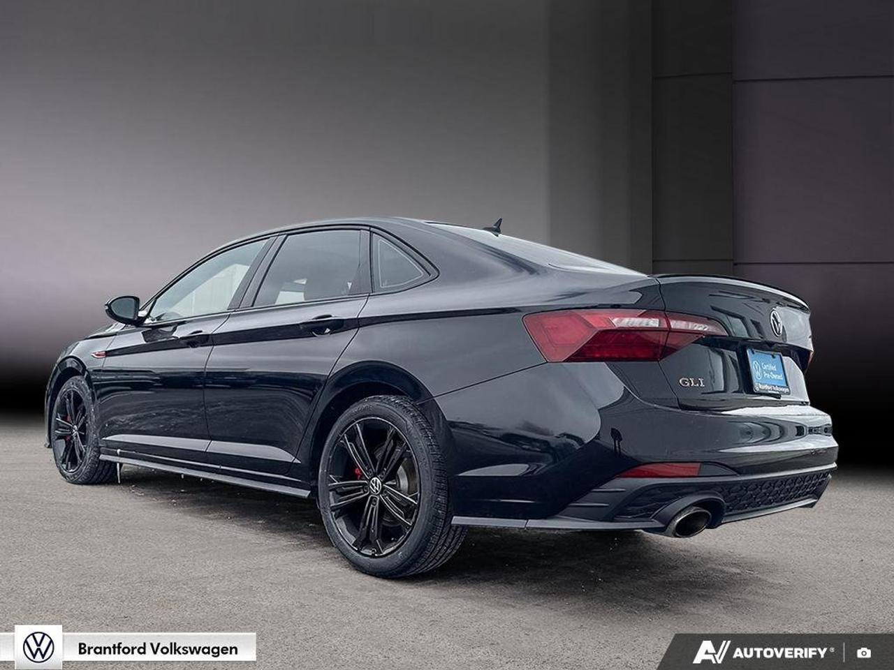 2022 Volkswagen Jetta GLI 2.0T 7Sp at DSG w/Tip Photo3