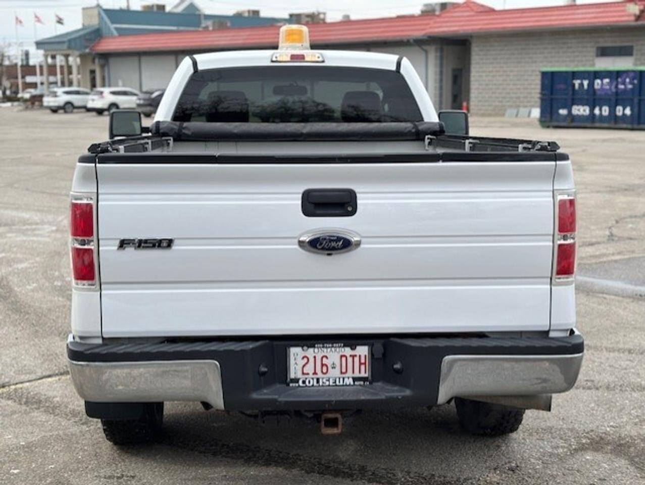 2010 Ford F-150 XLT **ONLY 44,000KM-REGULAR CAB LONG BOX-1 OWNER** Photo