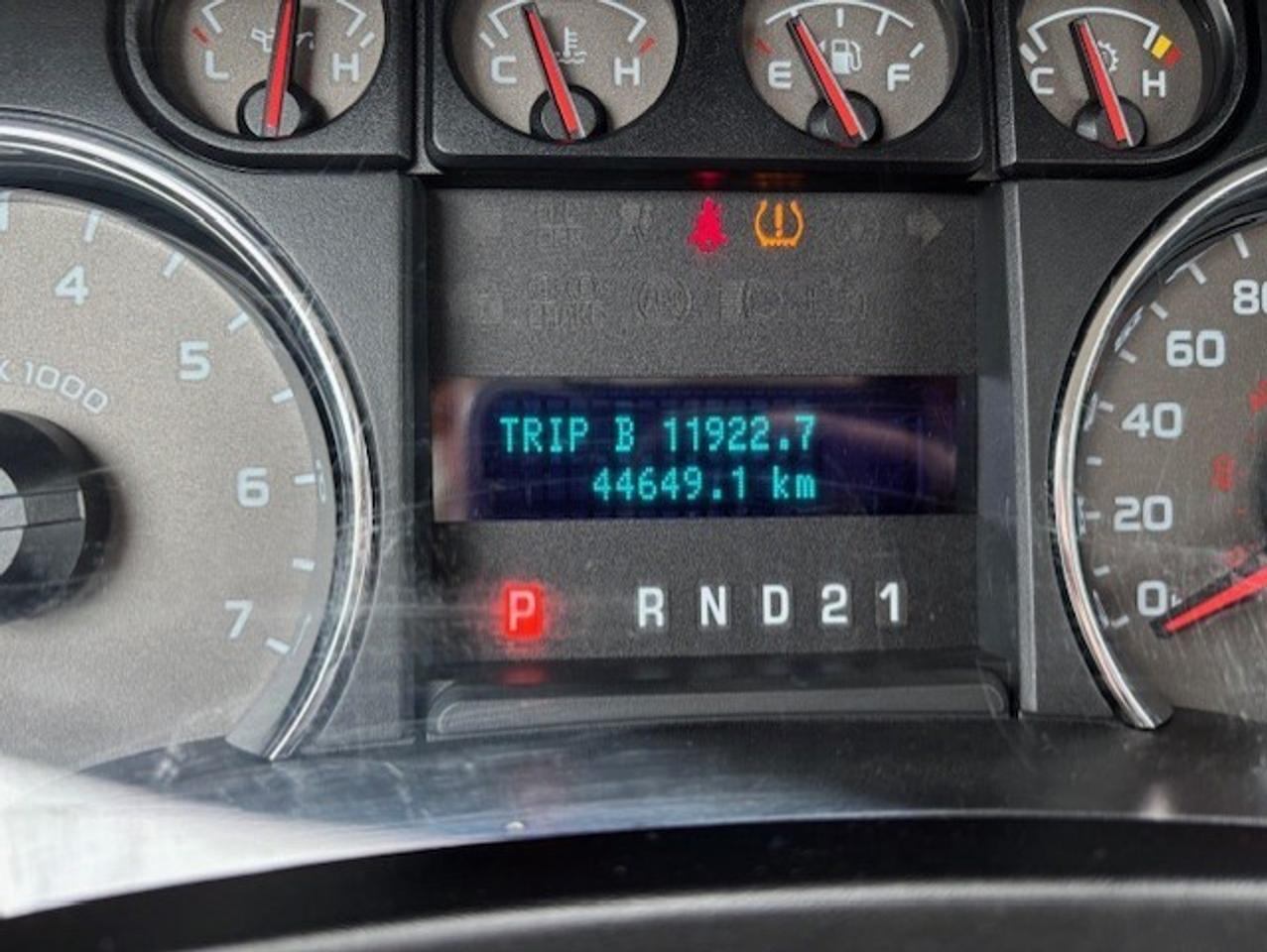 2010 Ford F-150 XLT **ONLY 44,000KM-REGULAR CAB LONG BOX-1 OWNER** Photo