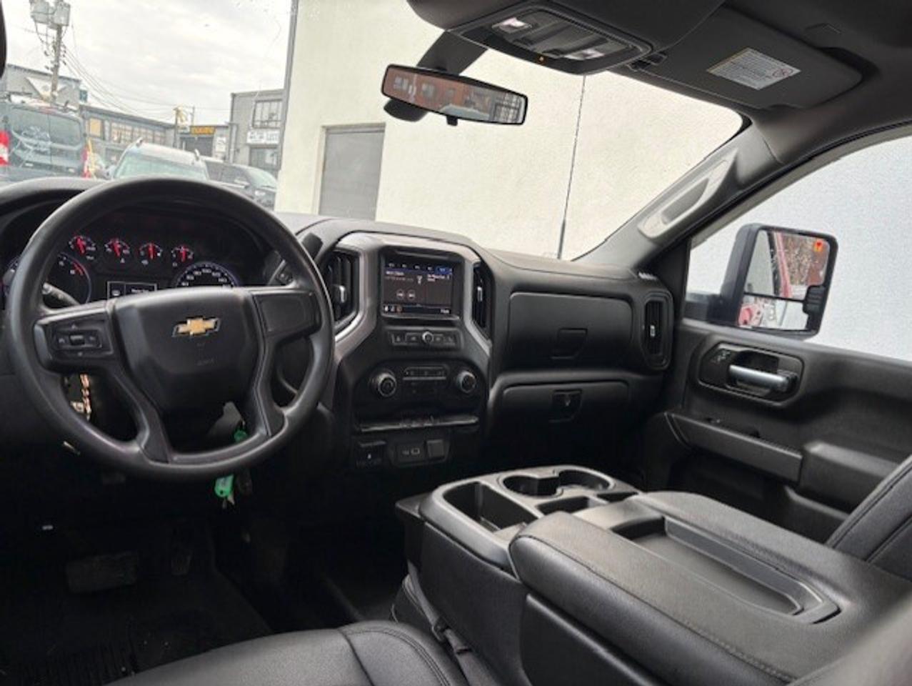 2021 Chevrolet SILVERADO 2500HD 4WD CREW CAB SHORT BOX **BACK UP CAMERA-FINANCE* Photo