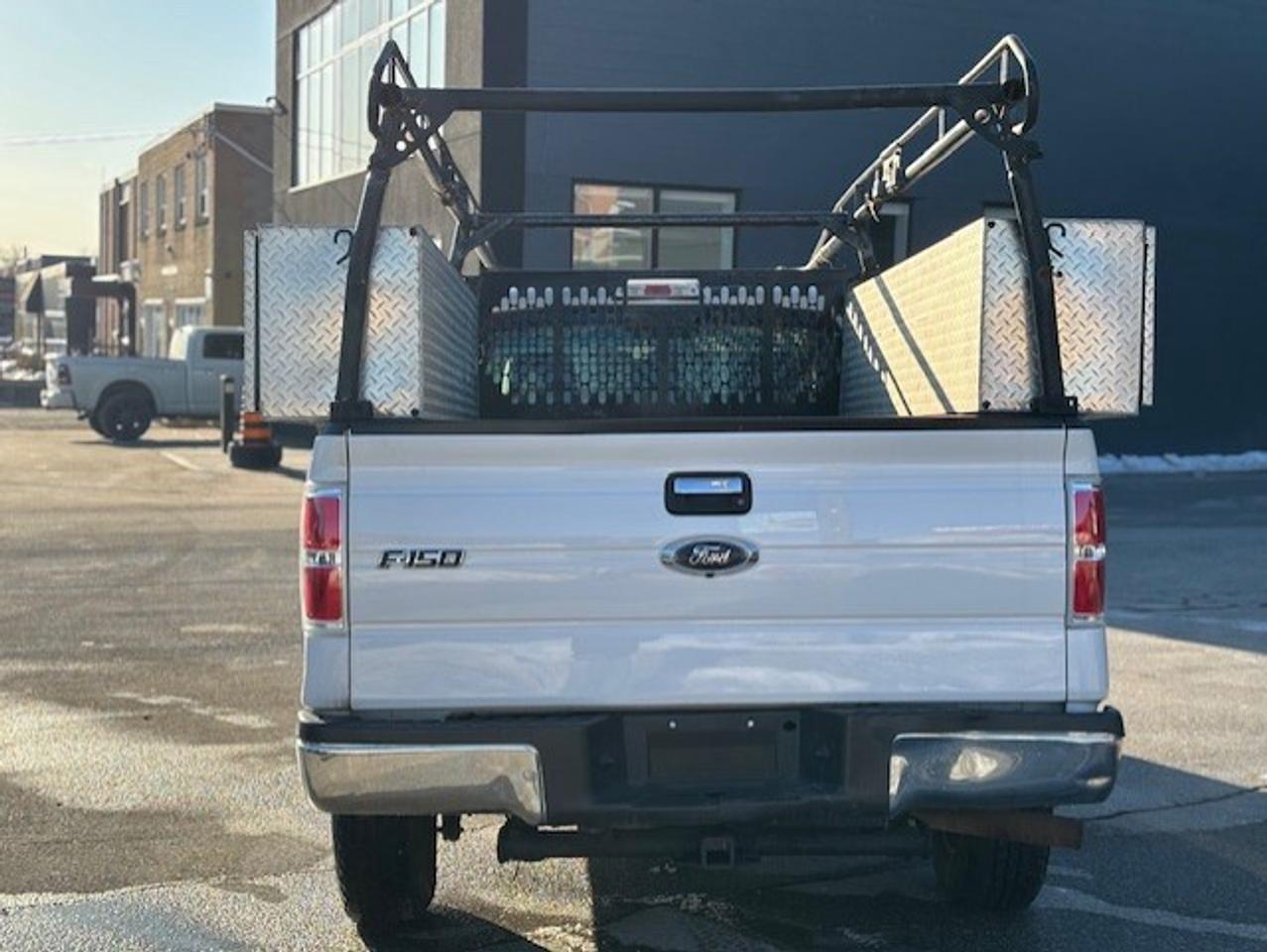 2014 Ford F-150 V8 REGULAR CAB-LONG BOX-LADDER RACKS-STORAGE BOXES Photo4