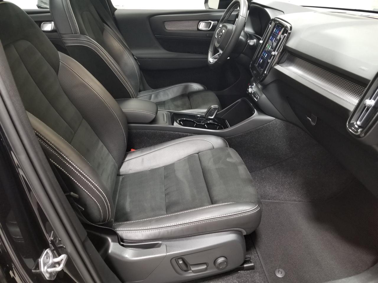 2021 Volvo XC40 Recharge Pure Electric P8 4dr All-Wheel Drive Photo