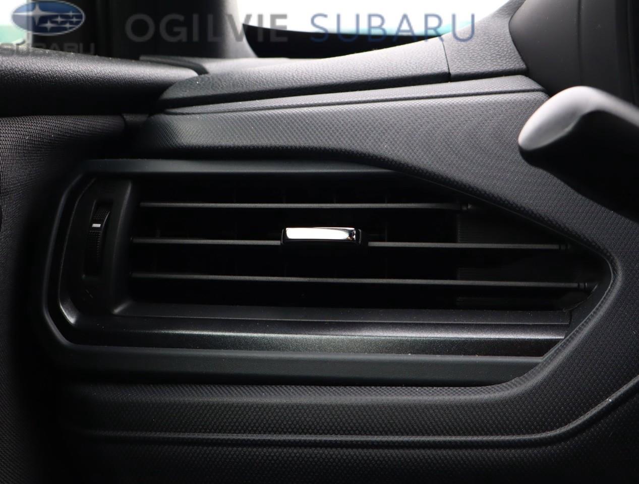 2025 Subaru Forester Convenience 4dr All-Wheel Drive Photo